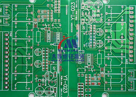 PCB电路板激光打标机，付与电子产品准确信息